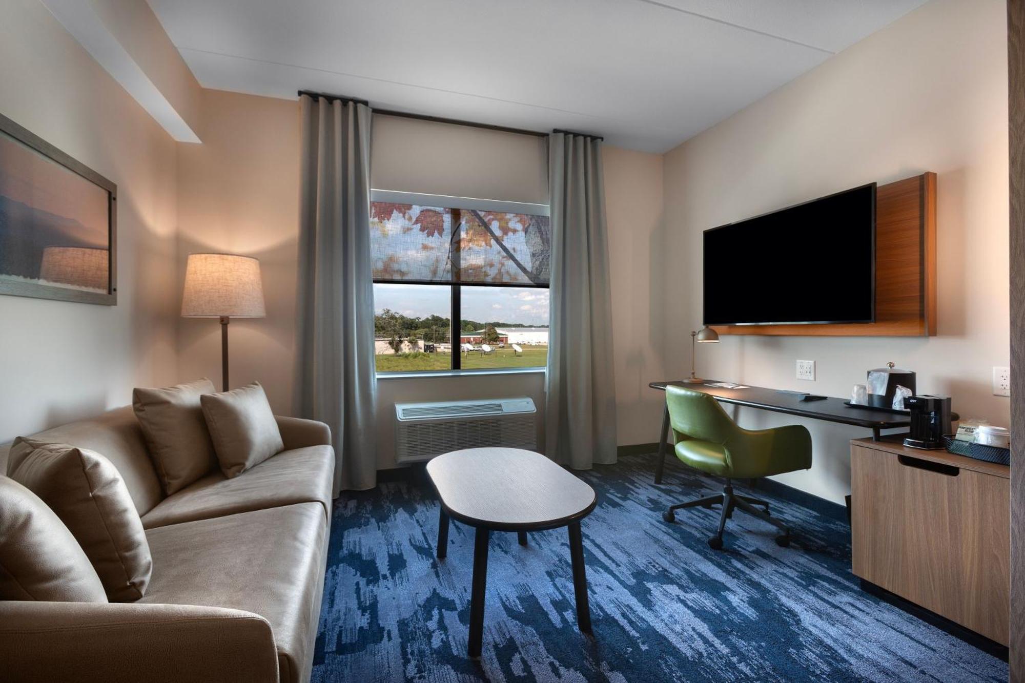 Fairfield By Marriott Inn & Suites Coastal Carolina Conway Eksteriør billede