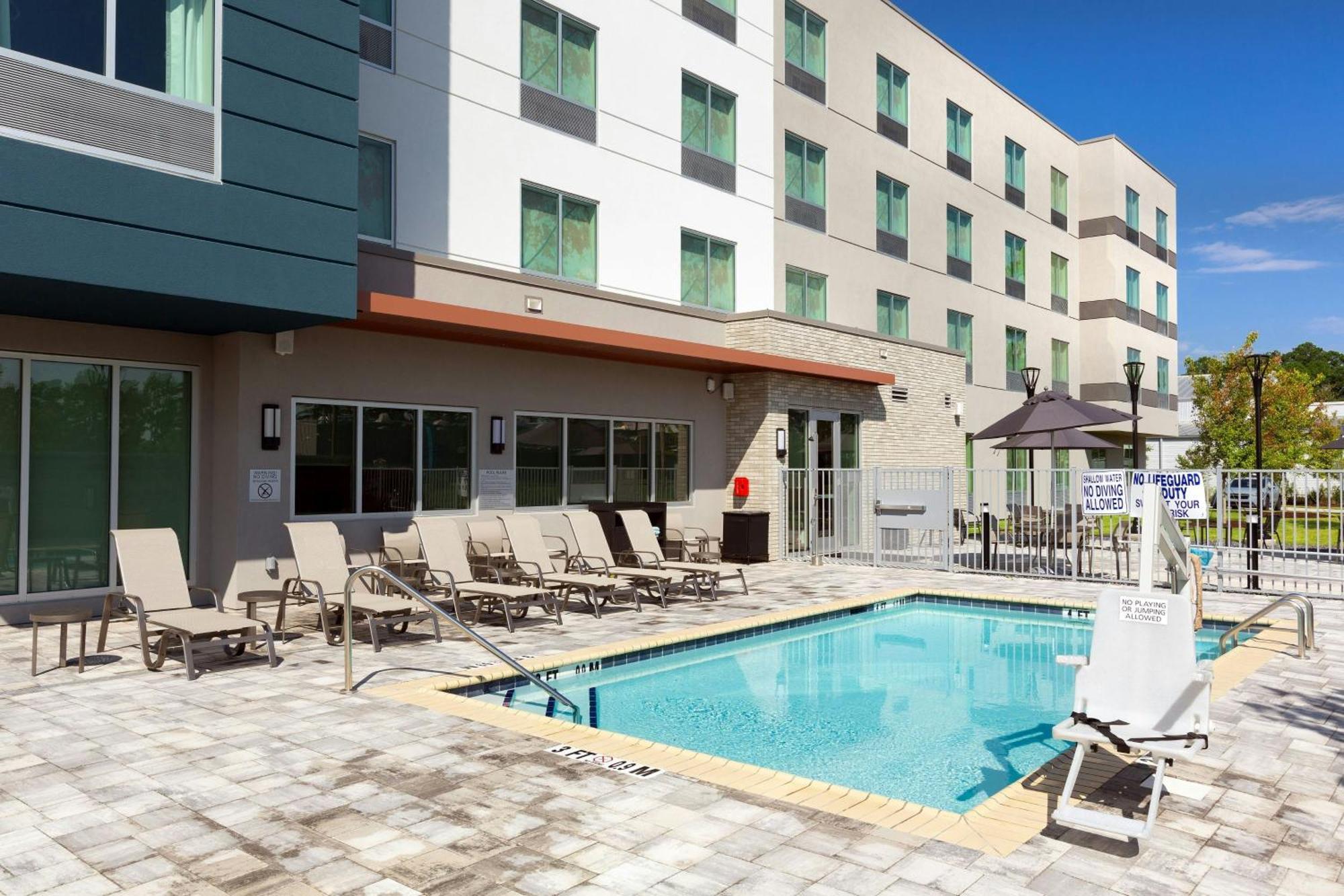 Fairfield By Marriott Inn & Suites Coastal Carolina Conway Eksteriør billede