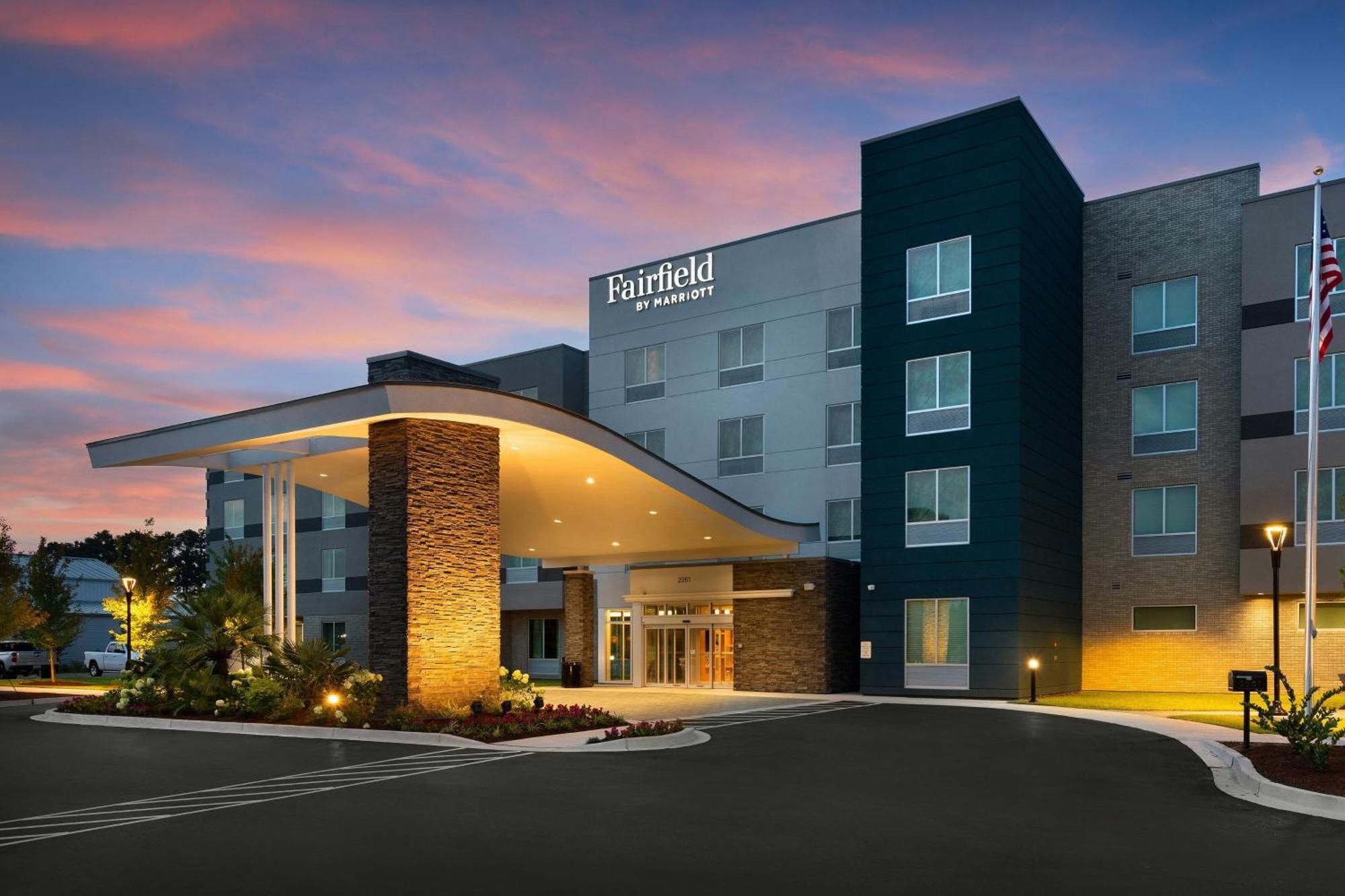 Fairfield By Marriott Inn & Suites Coastal Carolina Conway Eksteriør billede